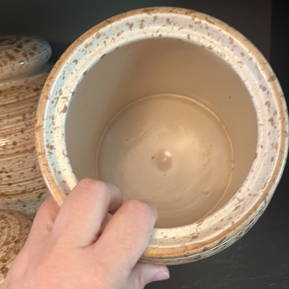 (OOS) Set of 3 Genin Trudeau Beauce Pottery Canisters - Picture 4 of 13